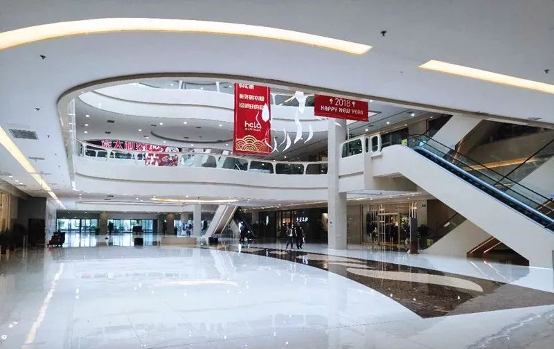 杉杉奥莱和海宁皮革城，被绿博所有项目都挂在嘴边的商业配套，现在到底什么样？