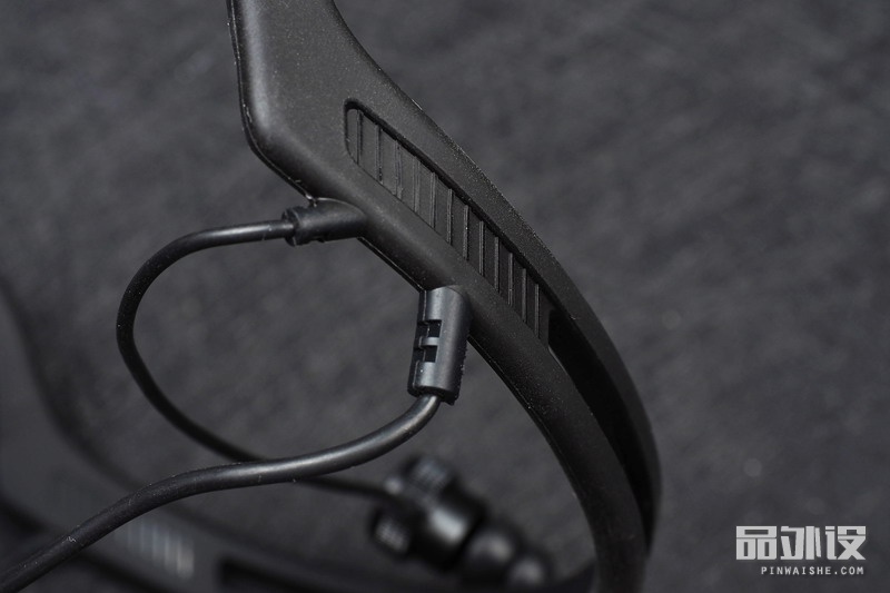 雷蛇火精灵耳机,雷蛇颜值高的头戴耳机