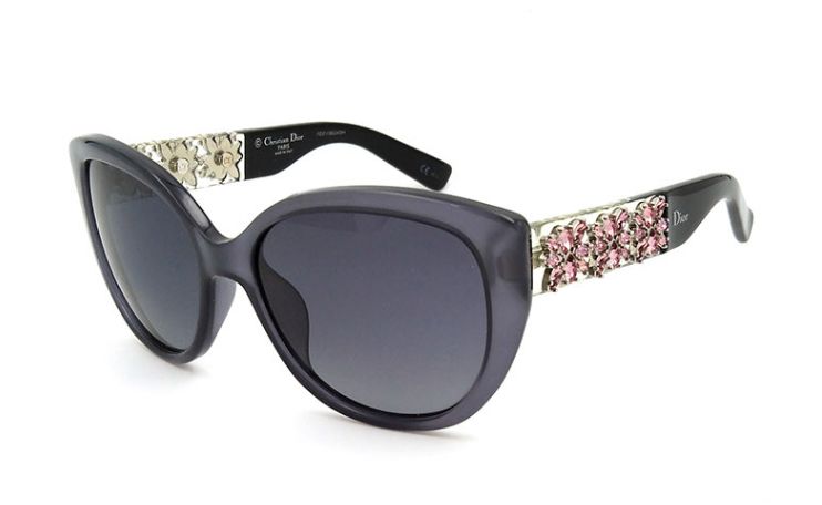 高跟鞋走秀时装周,2020秋冬高跟鞋时装周