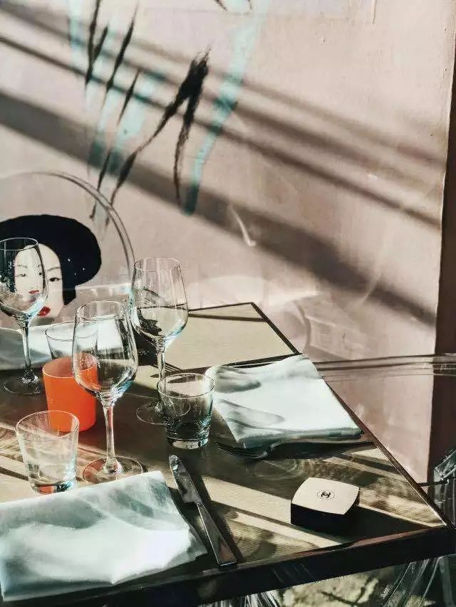 巴黎时装周blackpink高跟鞋,2020秋冬高跟鞋时装周