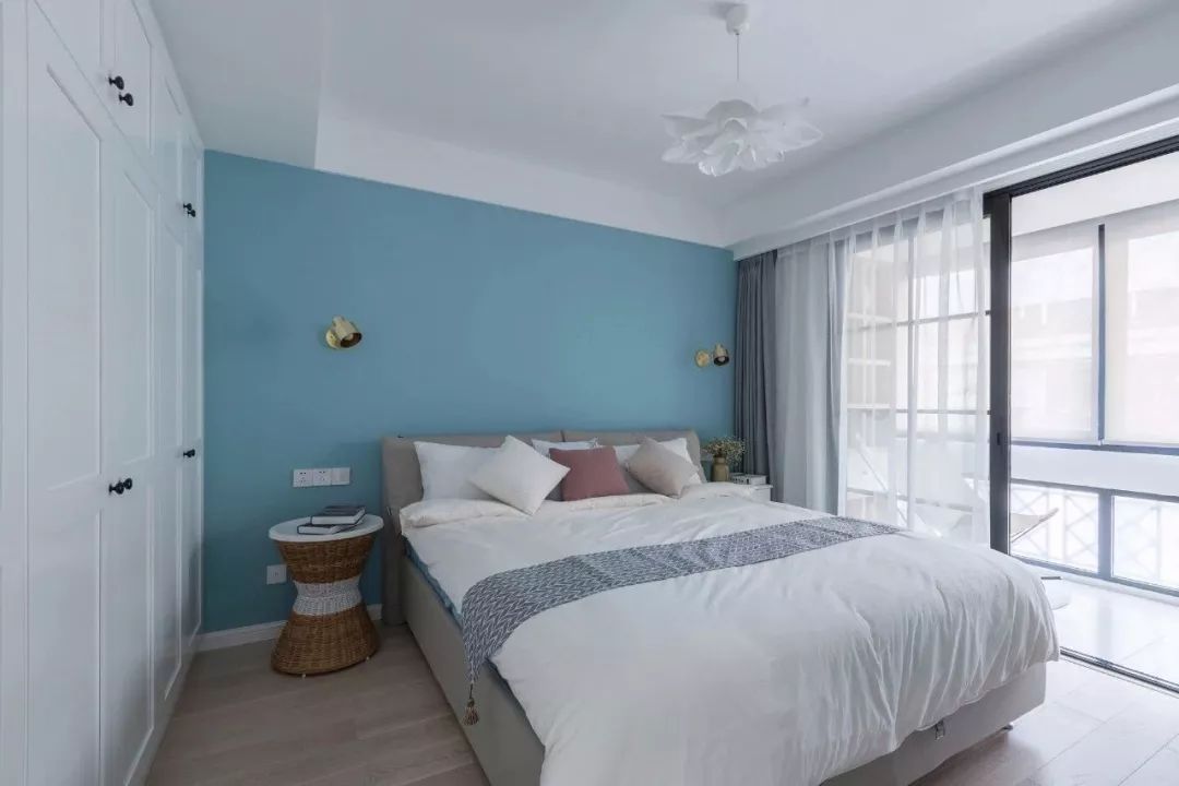 卧室装修窗户怎么装,客厅与卧室之间的窗户怎么装修