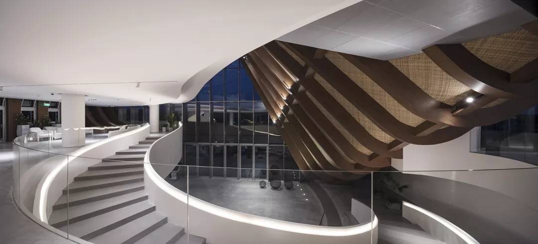 凤凰谷景区山顶风景,凤凰谷山顶艺术馆参观心得感悟