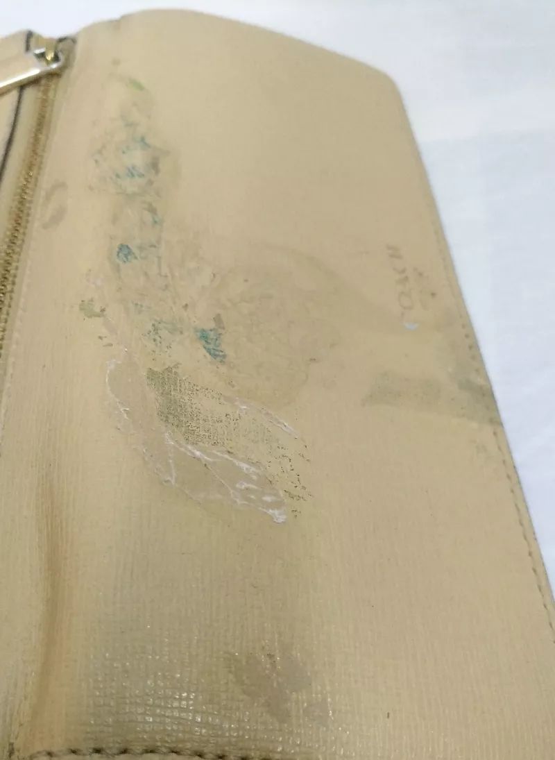 这些网络流传的包包护理方法,分分钟毁了你的大牌包包!