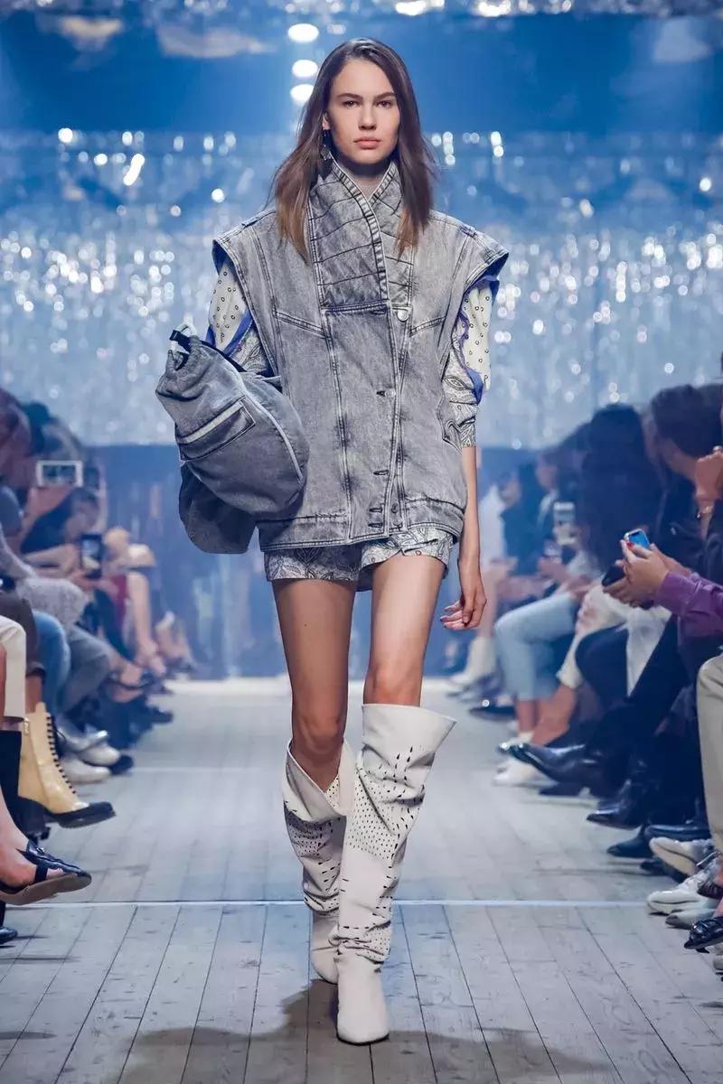 戚薇霸气走秀,唐嫣戚薇机场街拍大全