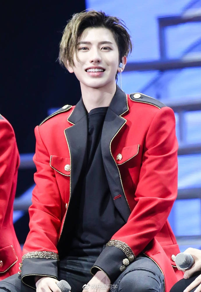 蔡徐坤粉丝吃醋,蔡徐坤粉丝吃醋现场