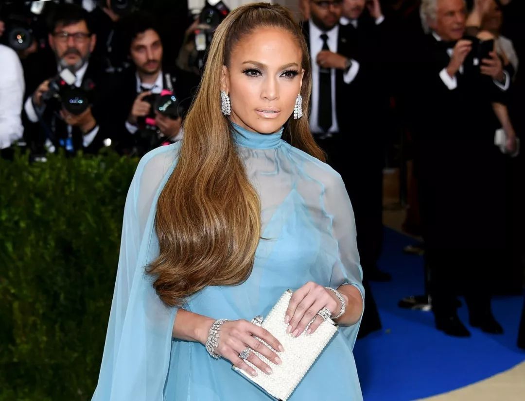 1克拉钻戒值得买吗,张雨绮说一克拉