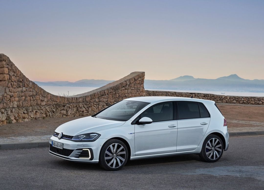 转让夏利,一汽转让