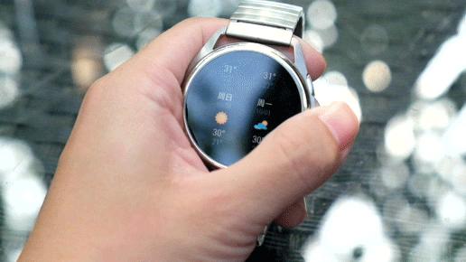 3990元的真智能手表贵吗?阿玛尼ART5006:奢华与智能的巧妙结合