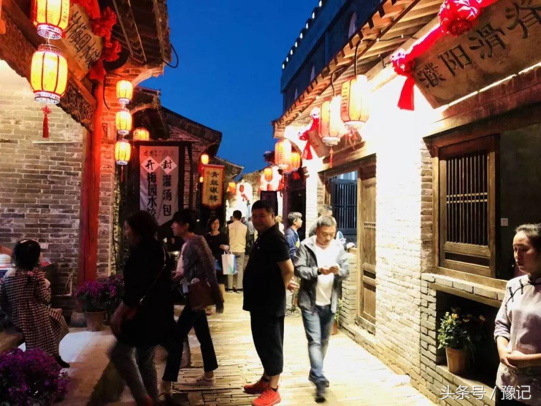 建业足球小镇营业了吗,河南建业足球小镇规划