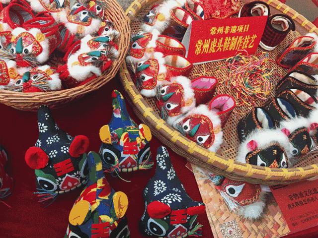 1元买遍网红下午茶,2000杯奶茶免费喝,100购250,更有火遍抖音的泡泡秀,嗨skr国庆!