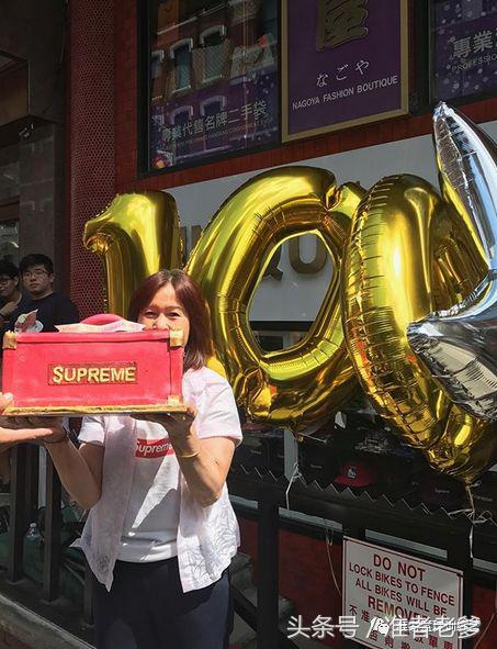 广东大妈玩潮入百万！她把美国人钱赚个遍，是纽约炒货届的扛把子