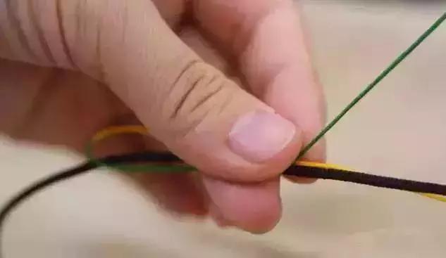 蜜蜡文玩手串绳子双股打结方法,文玩核桃手串单线打结方法
