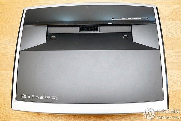 坚果激光电视u1120寸,坚果超短焦4k投影仪价格