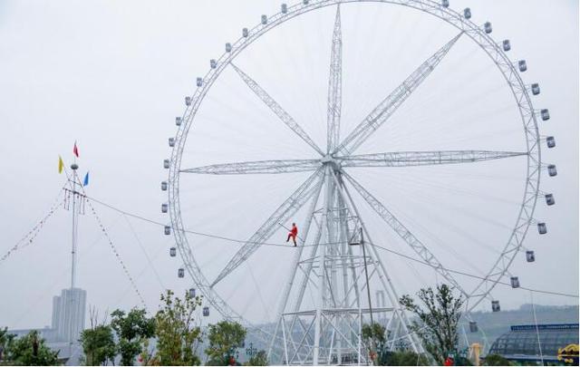 欢乐谷高空绳索滑行 (欢乐谷重庆非遗)