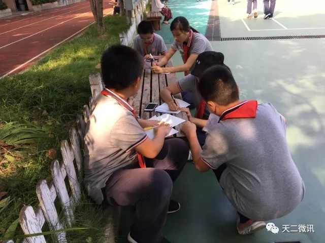 扬体育精神展青春风采课件,扬体育精神展青春风采班会