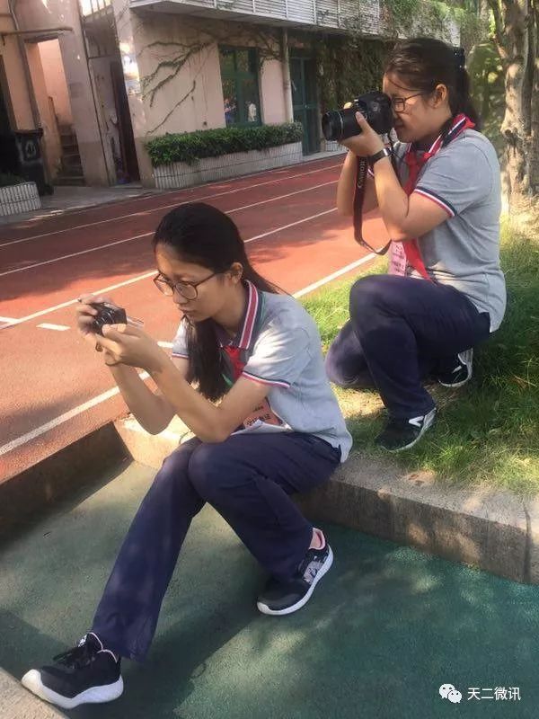 扬体育精神展青春风采课件,扬体育精神展青春风采班会