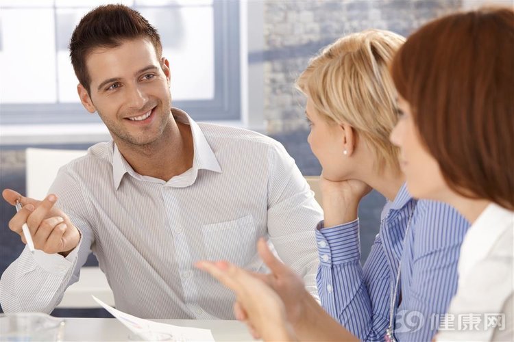 一直抖腿是什么病的前兆,不由自主的抖腿怎么治疗