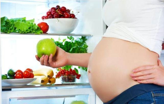 孕妇吃海鲜对胎儿有什么影响,孕妇吃营养素注意事项
