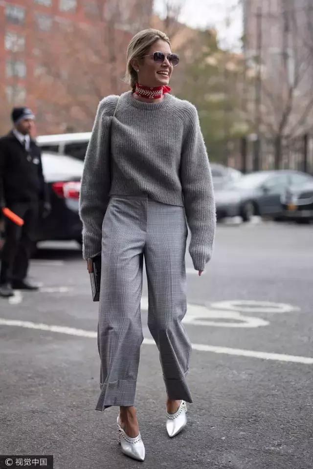 秋天长丝巾系法大全女慢动作,秋天丝巾防寒各种围法