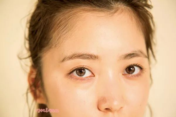 彩妆高光妆容图片女,彩妆小樱花妆容图片高清