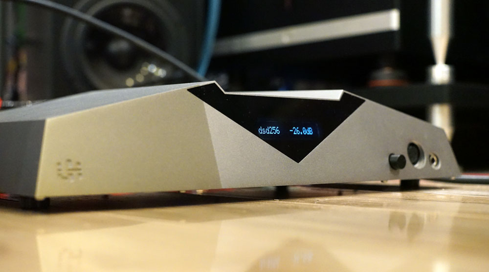 钢铁侠低音炮音箱,钢铁侠核心蓝牙音箱测评