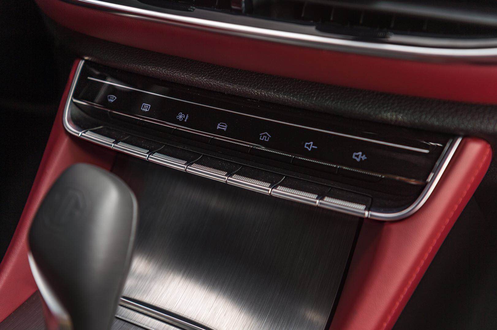 路虎并线辅助功能,路虎四驱耦合器