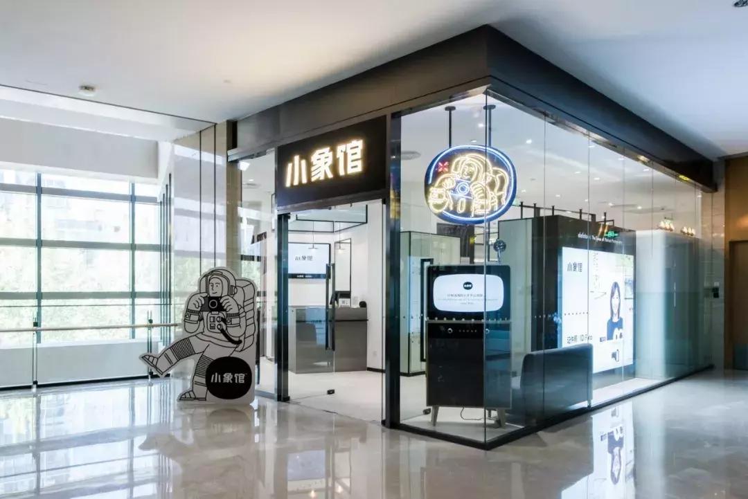 王菲喜欢的设计师,王菲造型师开的店