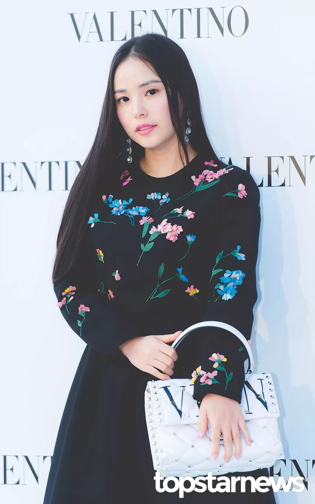 jennie绌挎惌鎺ㄨ崘,jennie闊╁浗绌挎惌