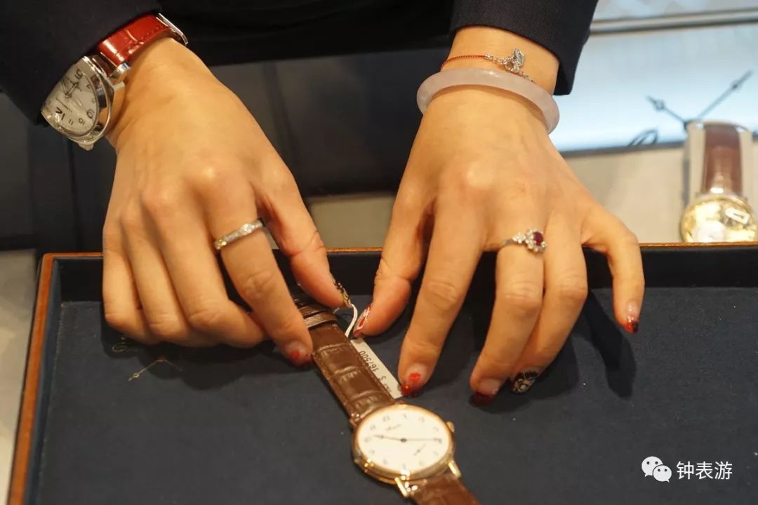 在香港卡地亚专卖店的表是正品吗,广州卡地亚表店