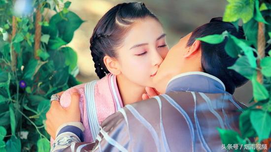 异性在拍戏时会有“难以启齿”的反应吗？看完你会“涨姿势”的！