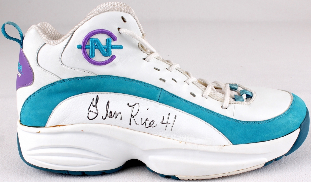 nba历史最实用篮球鞋,盘点nba史上最大最高的篮球鞋