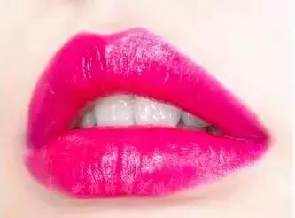 口红这几种颜色千万不要选,什么牌子的口红不敢涂