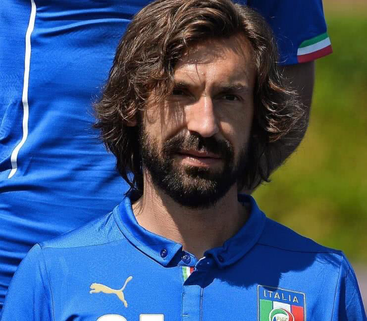 世界足坛第一后腰,足坛第一前腰哈维