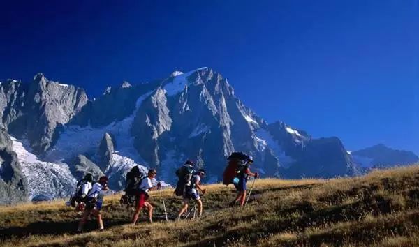 健康始于足下！假期靠这几项运动刷爆朋友圈