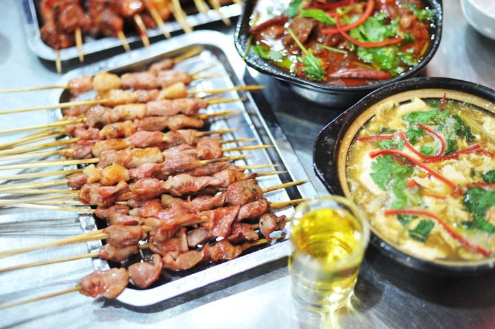 夜宵吃出一身病！夜饭饱，损一日之寿！