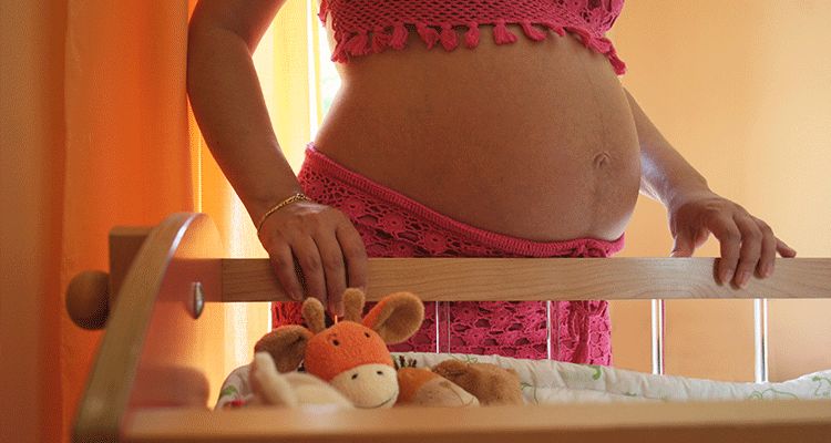 子宫出租实录:能站着挣钱,就别躺着