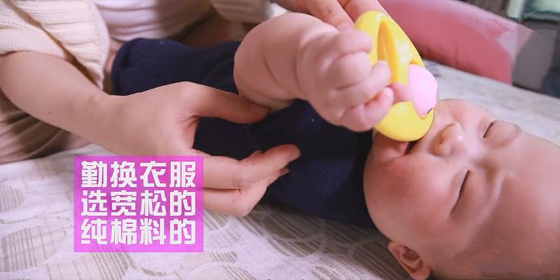 宝宝湿疹妈妈饮食应该注意什么,孩子长湿疹妈妈需要注意什么