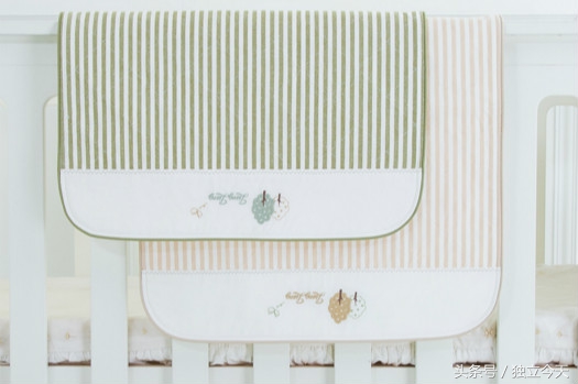 新生宝妈待产包应该买什么,新生宝宝待产包红色