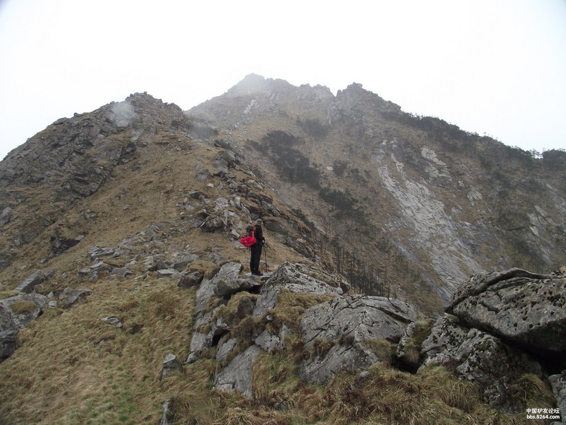 爬鹿角梁路线,鹿角梁路线图
