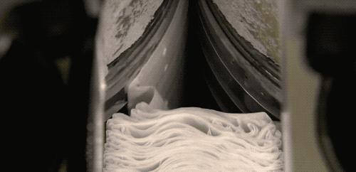 原来抽纸还可以这样用,原来抽纸巾上有个机关