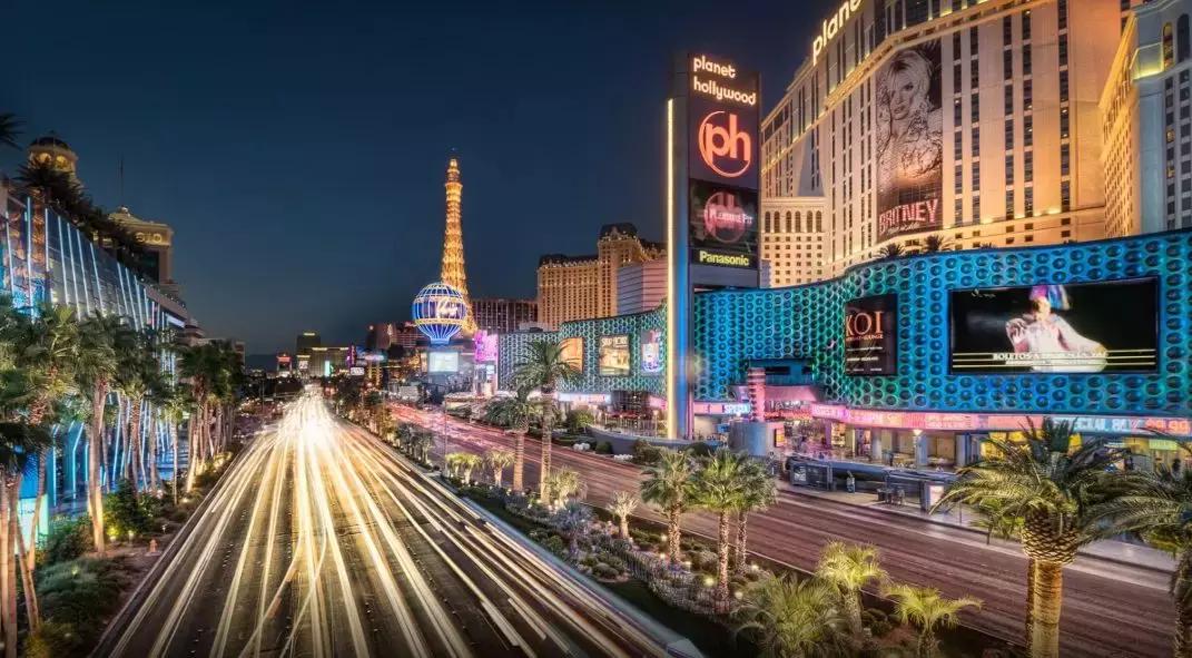 深扒完中国锦鲤的免费旅行清单之后,我也没有那么羡慕了哼!