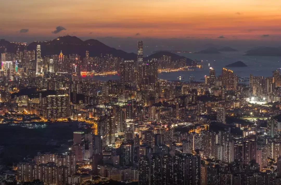 深扒完中国锦鲤的免费旅行清单之后,我也没有那么羡慕了哼!