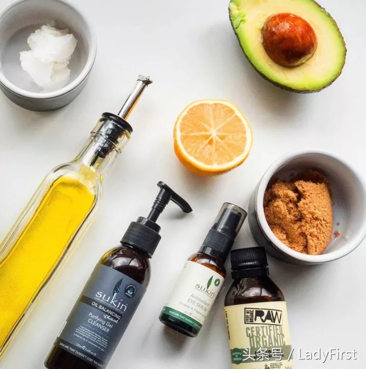 秋冬季皮肤起皮干燥补水推荐,干燥怎么变得柔顺光滑