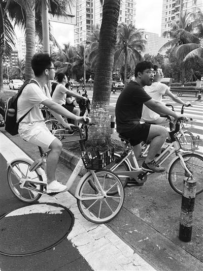 海南大学生每个月花销,海南大学生每月消费多少