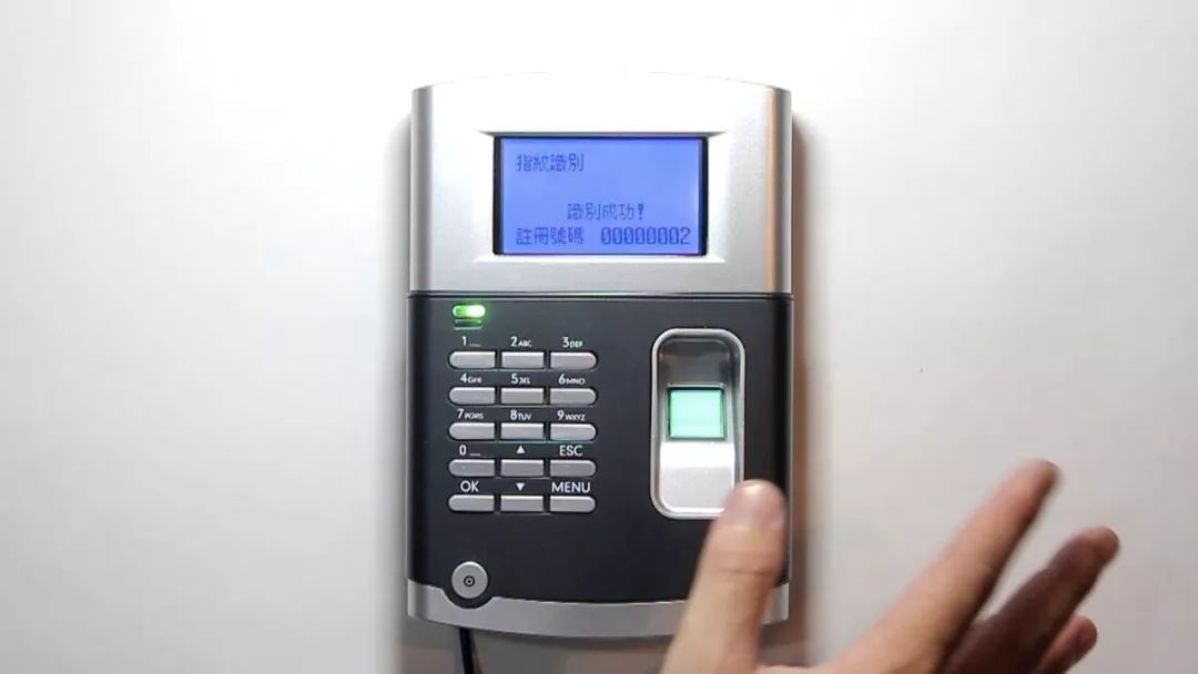 淘宝上钉钉打卡改时间靠谱吗,上班钉钉忘记打卡怎么补卡