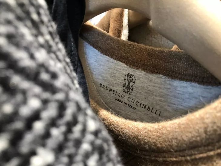 俞飞鸿红色西服,俞飞鸿毛衣穿搭