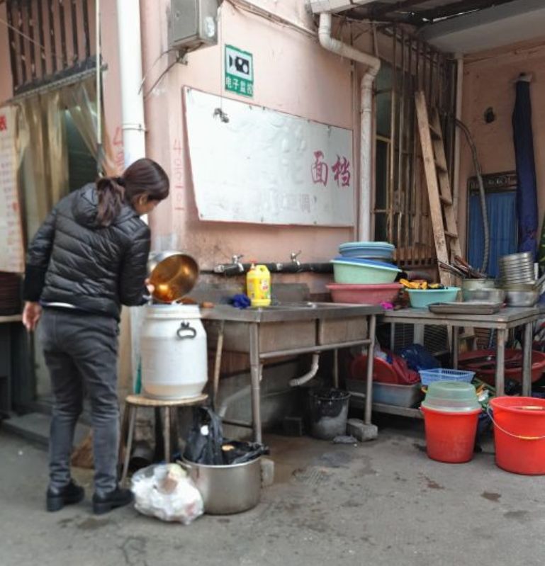 藏在老住宅区里的一家小店,藏在上海市井里的宝藏小店