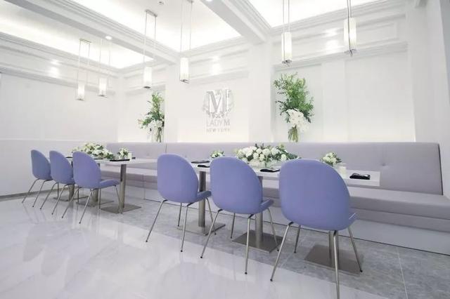 ladym用的什么牌子的奶油,ladym蛋糕6寸白桃乌龙测评