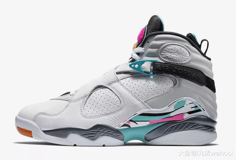 2000块买了两双鞋,2000块的鞋盒