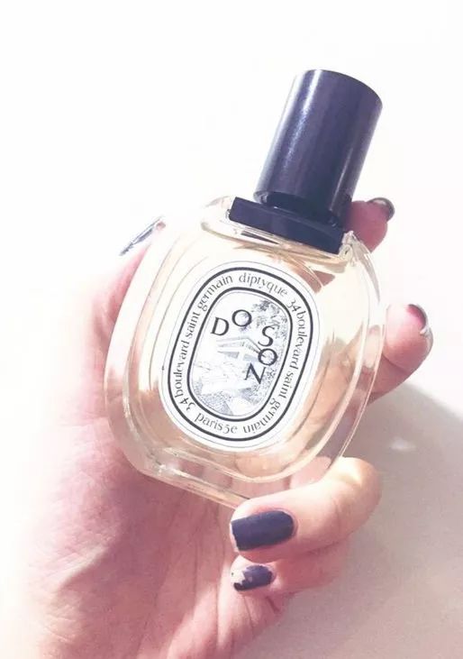 比较热门的十款香水,十大最不腻的香水